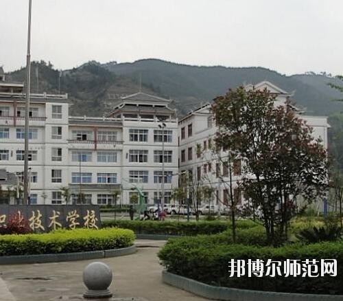 黎平中等幼兒師范職業(yè)技術(shù)學(xué)校2023年報(bào)名條件、招生要求、招生對(duì)象