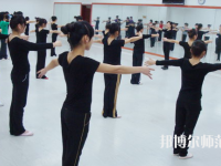 白銀2020年中專幼師學?？梢钥即髮? /><b>白銀2020年中專幼師學?？梢钥即髮?/b><span>2020-05-21 11:19</span><p>白銀中專幼師學?？梢钥即髮?同學能夠由繼續學習的想法，這一點是非常好的。而升學的方法有很多種，可以參加高職院校開設的單</p></a></li>
            <li><a href=