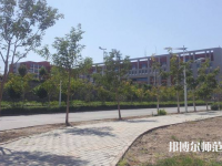烏魯木齊職業(yè)師范大學(xué)2023年報名條件、招生要求、招生對象